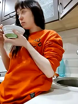 NikaXBerry online show from 01/01/25, 03:57