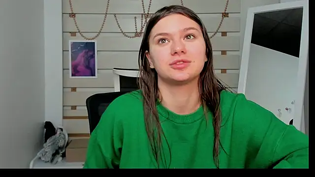 Josephine Kiss online show from 01/28/25, 09:40