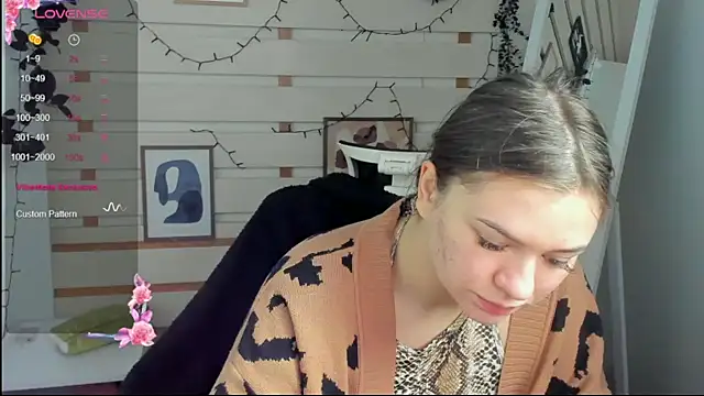 Josephine Kiss online show from 04/07/26, 11:32