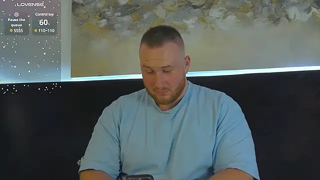 Snapshot of RoddyStill chatting on 01/15/25, 11:43 RoddyStill online show from 01/15/25, 11:43