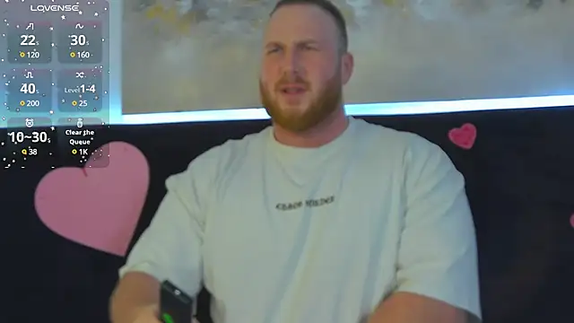 Snapshot of RoddyStill chatting on 02/13/25, 05:44 RoddyStill online show from 02/13/25, 05:44