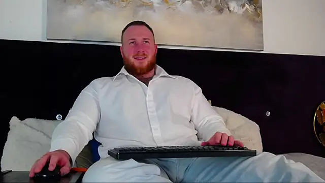 Snapshot of RoddyStill chatting on 12/03/25, 10:24 RoddyStill online show from 12/03/25, 10:24