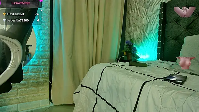 sussy  stone online show from 01/13/25, 03:58