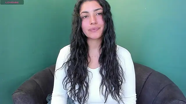 Danna 777  online show from 12/15/25, 07:07