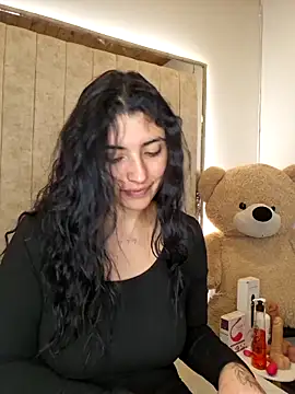 Snapshot of Danna_777_ chatting on 07/01/26, 11:37 Danna 777 online show from 07/01/26, 11:37