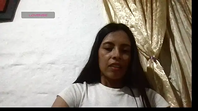 Snapshot of stefany_sexxx chatting on 01/12/26, 02:50 stefany sexxx online show from 01/12/26, 02:50