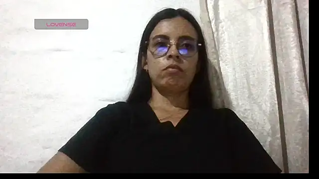 Snapshot of stefany_sexxx chatting on 02/18/26, 01:12 stefany sexxx online show from 02/18/26, 01:12