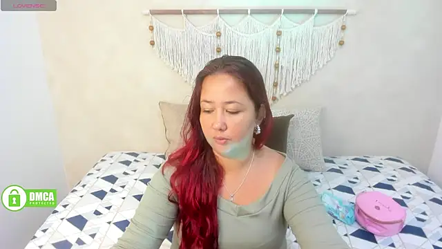  anavictoria  online show from 09/13/25, 12:16