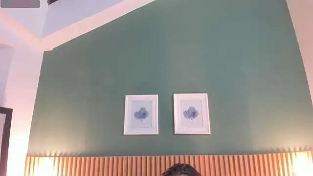  anavictoria  online show from 11/26/25, 06:09