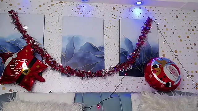 Snapshot of Tifanny_Sweett chatting on 12/15/24, 10:26 Tifanny Sweett online show from 12/15/24, 10:26