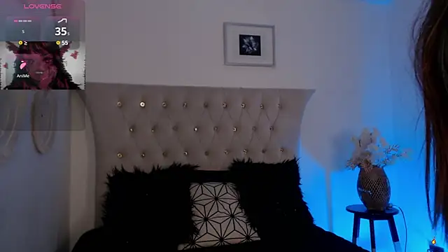 Snapshot of Tifanny_Sweett chatting on 09/29/25, 03:17 Tifanny Sweett online show from 09/29/25, 03:17