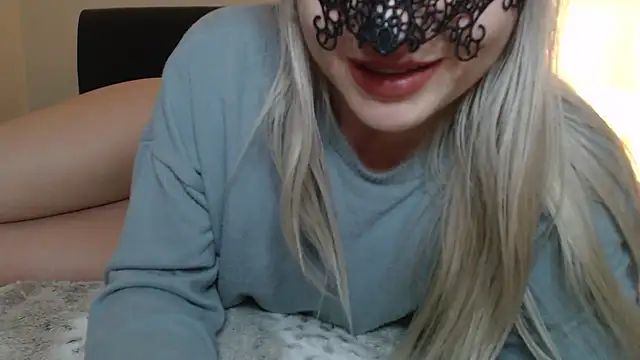 Snapshot of EnglishRosa chatting on 03/12/25, 11:01 EnglishRosa online show from 03/12/25, 11:01