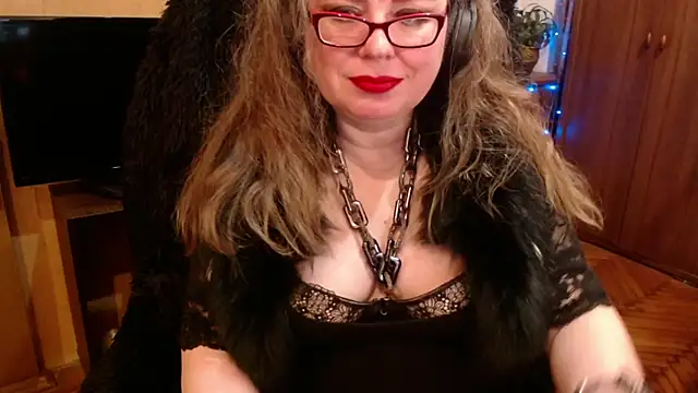 Snapshot of Miss_Tress chatting on 12/11/24, 09:12 Miss Tress online show from 12/11/24, 09:12