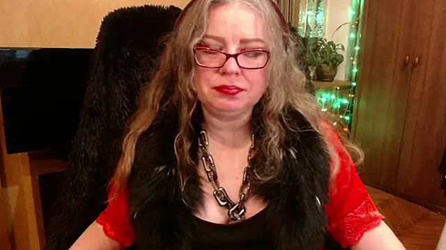 Snapshot of Miss_Tress chatting on 01/12/25, 03:28 Miss Tress online show from 01/12/25, 03:28