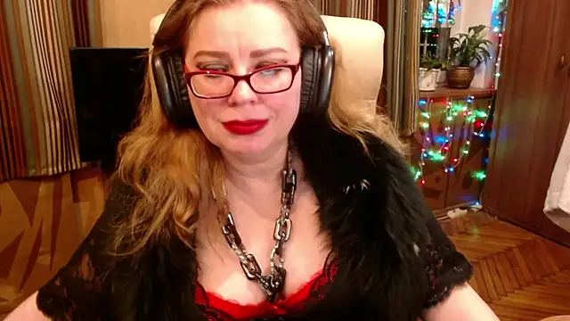 Miss Tress online show from 02/17/26, 06:58