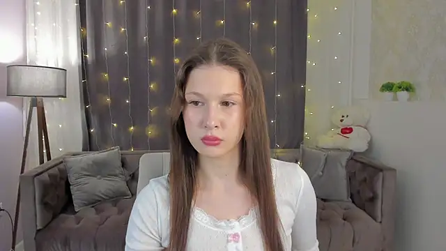 Cute  Alicia online show from 02/20/25, 12:30