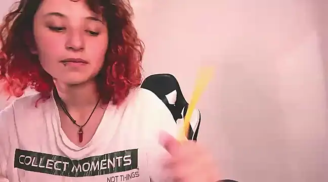 Snapshot of valent_27 chatting on 02/25/25, 08:47 valent 27 online show from 02/25/25, 08:47