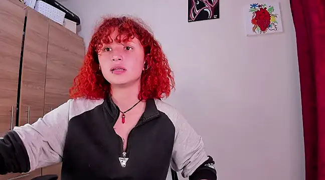 Snapshot of valent_27 chatting on 03/20/25, 02:08 valent 27 online show from 03/20/25, 02:08