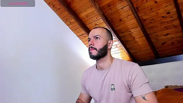 Tom Bailey online show from 09/21/25, 12:18