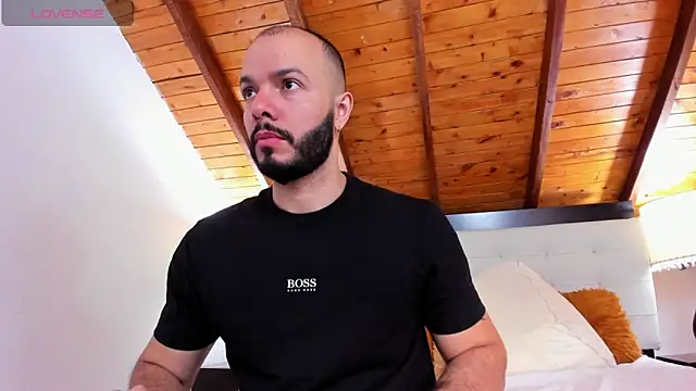 Tom Bailey online show from 10/03/25, 12:46