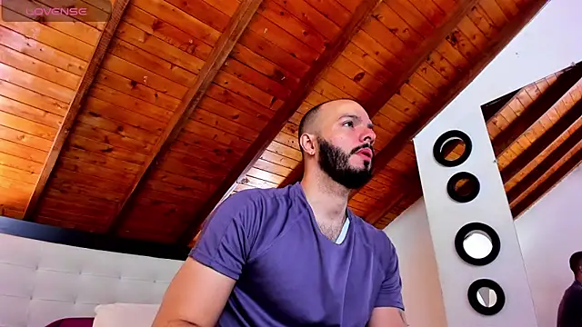 Tom Bailey online show from 12/05/25, 12:47