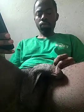 Snapshot of Diatribe43 chatting on 03/08/26, 12:42 Diatribe43 online show from 03/08/26, 12:42