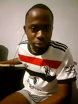 Snapshot of Diatribe43 chatting on 03/24/26, 10:37 Diatribe43 online show from 03/24/26, 10:37