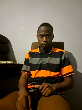 Snapshot of Diatribe43 chatting on 03/26/26, 12:50 Diatribe43 online show from 03/26/26, 12:50