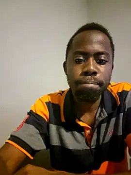 Snapshot of Diatribe43 chatting on 04/24/26, 09:06 Diatribe43 online show from 04/24/26, 09:06