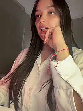 Snapshot of MisFrekcles_ chatting on 03/08/26, 11:58 MisFrekcles online show from 03/08/26, 11:58