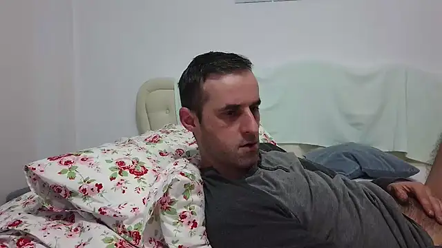 Snapshot of stevenpit chatting on 01/21/25, 08:11 stevenpit online show from 01/21/25, 08:11