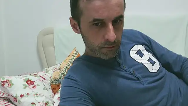 Snapshot of stevenpit chatting on 01/25/25, 06:55 stevenpit online show from 01/25/25, 06:55