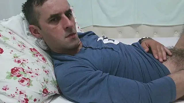 Snapshot of stevenpit chatting on 03/13/25, 05:22 stevenpit online show from 03/13/25, 05:22