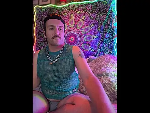 Snapshot of Jackjack716 chatting on 04/21/26, 03:13 Jackjack716 online show from 04/21/26, 03:13