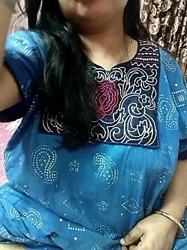 cuteyqueen online show from 10/07/25, 10:45