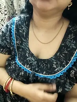 cuteyqueen online show from 04/14/26, 01:11