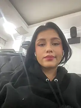 AbbyMillerrr online show from 12/30/24, 08:47