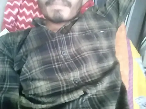 Snapshot of Yasha_14C_Creator chatting on 03/18/25, 04:15 Yasha 14C Creator online show from 03/18/25, 04:15