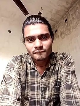 Snapshot of Yasha_14C_Creator chatting on 08/03/26, 04:11 Yasha 14C Creator online show from 08/03/26, 04:11