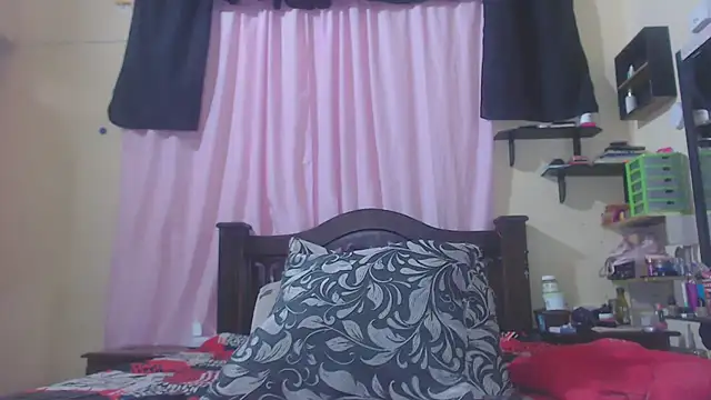 Karina Molina online show from 12/09/24, 07:18