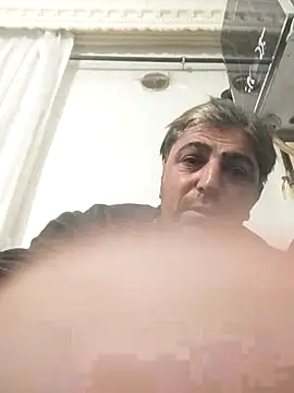 Snapshot of Muratcanik44 chatting on 04/21/26, 11:29 Muratcanik44 online show from 04/21/26, 11:29