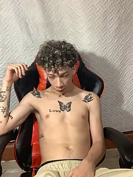 mateodeamjo online show from 01/04/25, 04:55