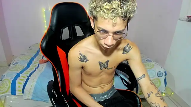 mateodeamjo online show from 11/04/25, 07:40