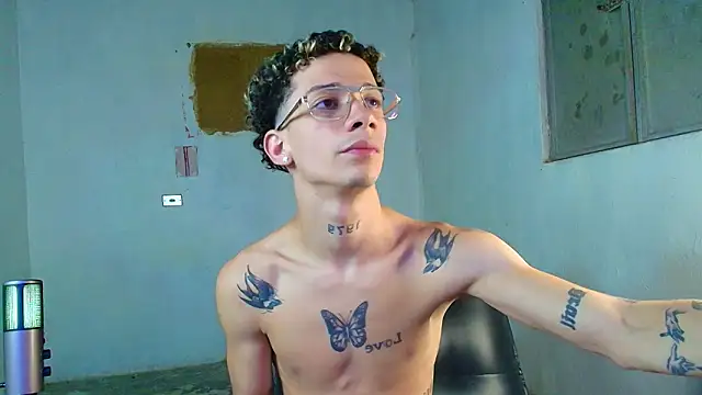 Snapshot of mateodeamjo chatting on 03/11/26, 01:55 mateodeamjo online show from 03/11/26, 01:55