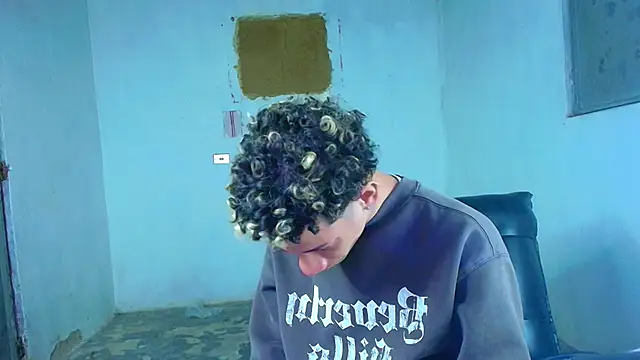 Snapshot of mateodeamjo chatting on 03/16/26, 03:34 mateodeamjo online show from 03/16/26, 03:34