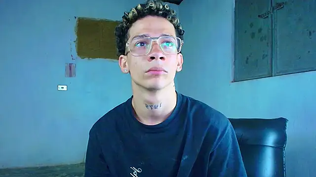 Snapshot of mateodeamjo chatting on 03/19/26, 02:59 mateodeamjo online show from 03/19/26, 02:59