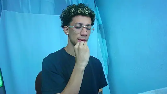 Snapshot of mateodeamjo chatting on 03/30/26, 07:09 mateodeamjo online show from 03/30/26, 07:09