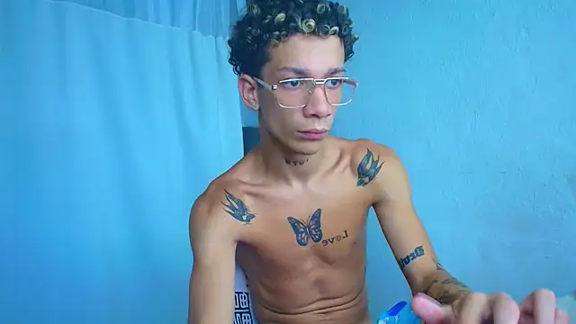 Snapshot of mateodeamjo chatting on 04/08/26, 10:32 mateodeamjo online show from 04/08/26, 10:32