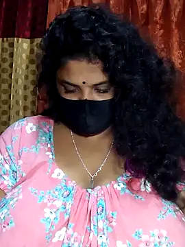 Snapshot of Dusto_Meye chatting on 02/18/25, 02:16 Dusto Meye online show from 02/18/25, 02:16