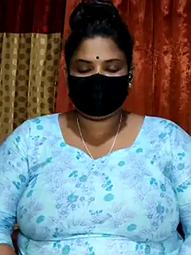 Snapshot of Dusto_Meye chatting on 03/04/25, 05:45 Dusto Meye online show from 03/04/25, 05:45